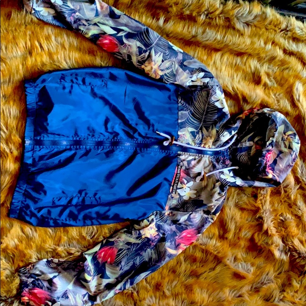 “Tropical” windbreaker